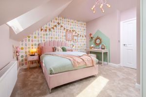 Photo 7- click for photo gallery